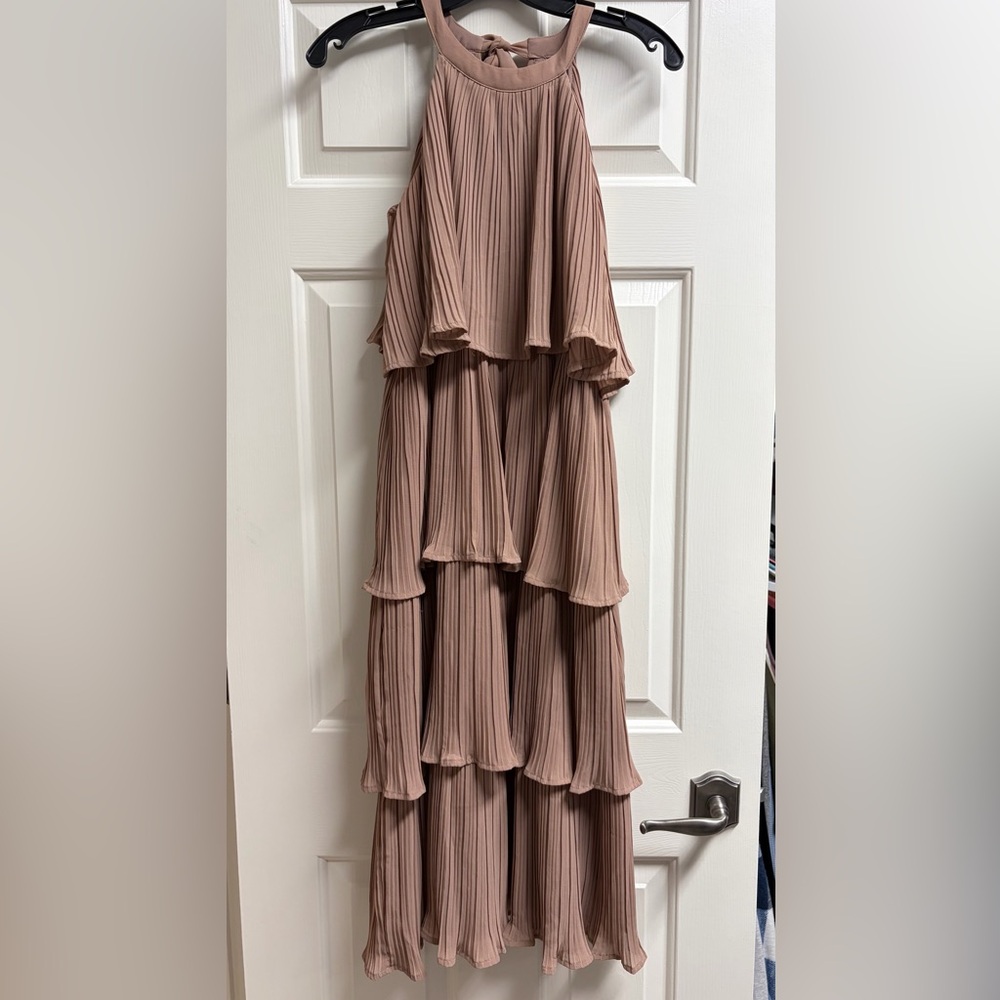 Women's Tiered Midi Dress in Mauve Taupe